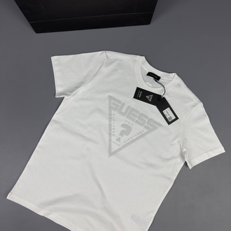 Guess T-shirt