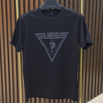 Guess T-shirt