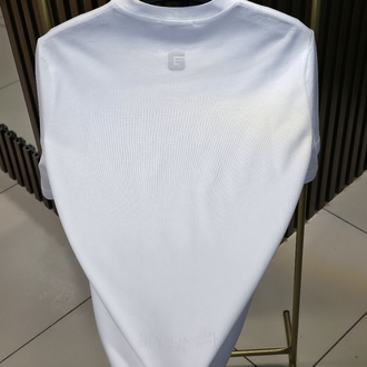 Guess T-shirt
