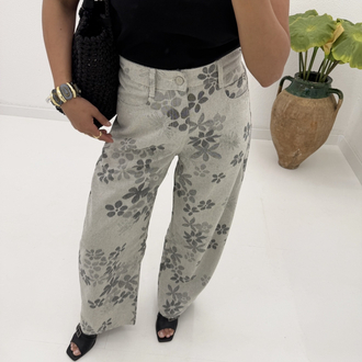 Baggy Model Papatya Desenli Jean