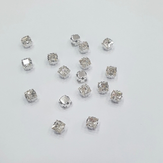 Kasalı Taş - Kare 6*6 mm (100 Adet)