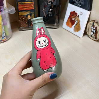 Labubu şişe