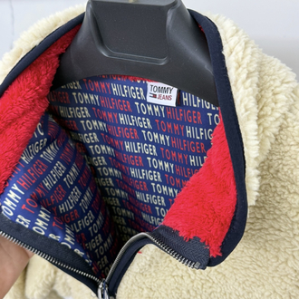 Tommy Hilfiger