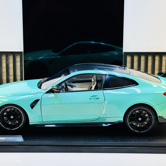 2025 BMW M4 COMPETITION