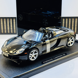 PORSCHE CARERRA GT