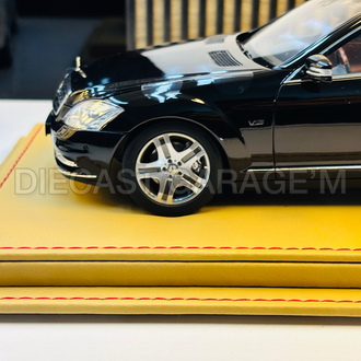 DERİ TABANLI CASE 1/18 ÖLÇEK