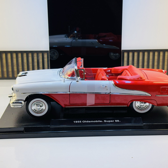 1955 OLDSMOBILE SUPER 88