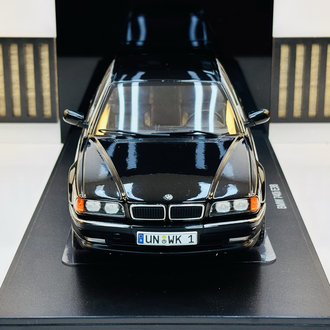 BMW 740i E38 SEDAN