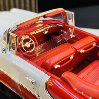 1955 OLDSMOBILE SUPER 88
