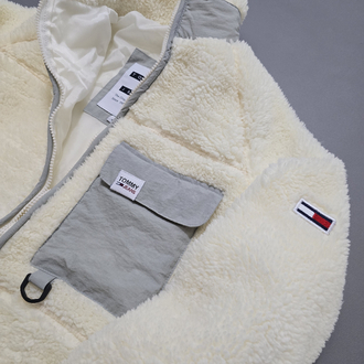 TOMMY HİLFİGER PELUŞ ÇEKET(ORİJİNAL)