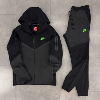 NİKE TECH FLEECE EŞOFMAN TAKIM