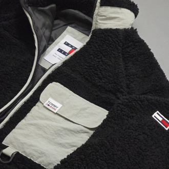TOMMY HİLFİGER PELUŞ ÇEKET(ORİJİNAL)