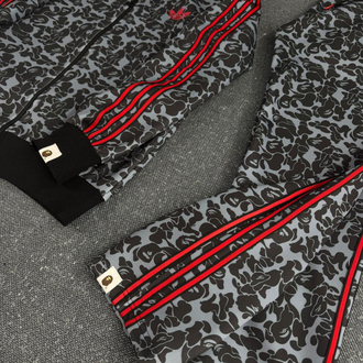 ADİDAS X BAPE EŞOFMAN TAKIM