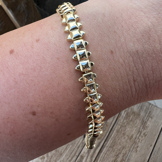 Stud bileklik