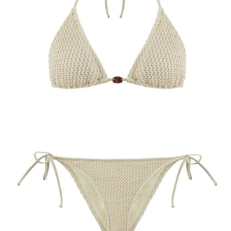 Ekru kroşe üçgen bikini takımı