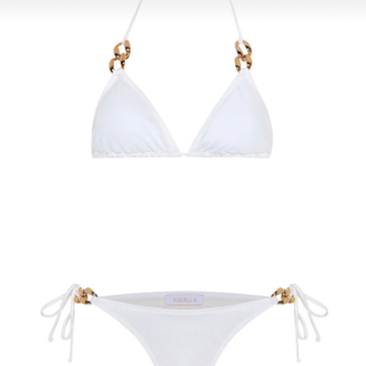 Zincir aksesuarlı beyaz bikini takımı