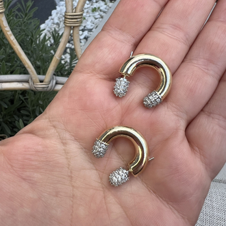 Rebel love earring