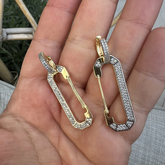 Keylock earring