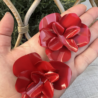 Red floral küpe