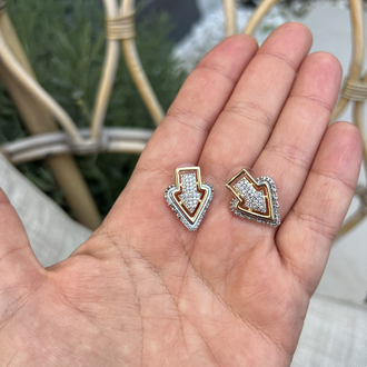 Arrow earring