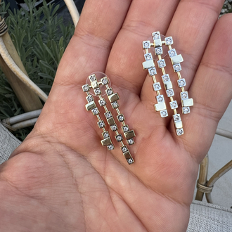 Rising stars earring