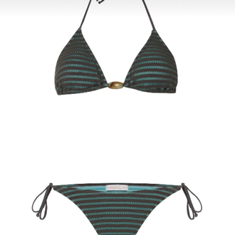 Boncuk aksesuarlı bikini takımı