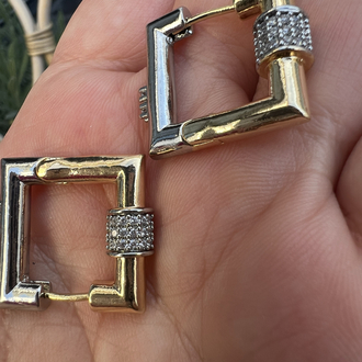 Square earring