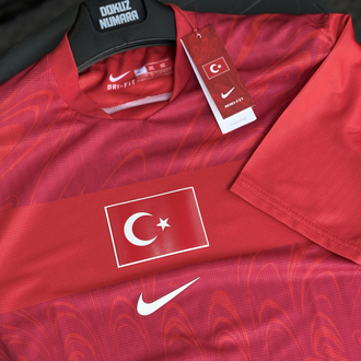 PROFESYONEL MİLLİ TAKIM FORMASI KIRMIZI