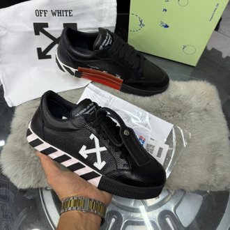 Off-White Vulcanized White,black