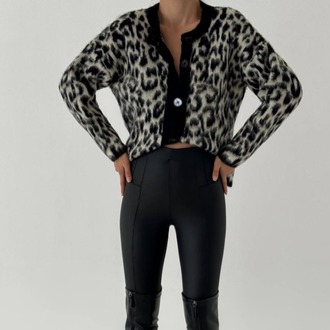 Oversize Kesim Leopar Desenli Düğmeli Kazak/Hırka