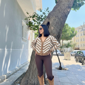 Camel & Ekru Zigzag Desenli Gold Düğmeli Triko Hırka
