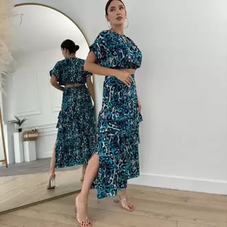 Leopar Desenli Volanlı Crop Top ve Etek Takım-Mavi 