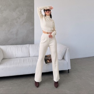 Ekru Fitilli Crop Triko Takım (Kazak ve Pantolon)