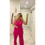 Pembe yelekli takim