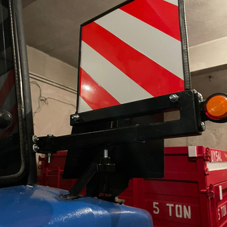 Her traktöre uyumlu reflektör