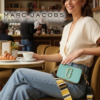 MARC BY MARC JACOBS The Snapshot Çanta