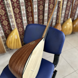 Uzun Saplı Tam Profesyonel Maun Ağacı Bağlama (40 Tekne) - Ladin Kapaklı