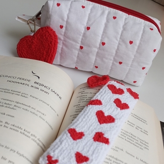 kalp desenli Kalemlik ve kitap ayracı 
