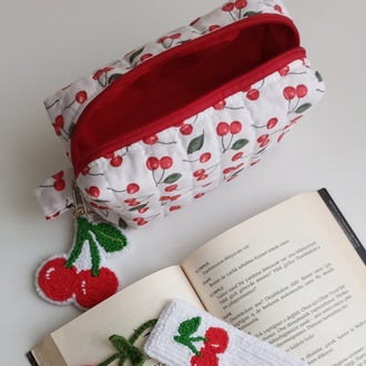 kiraz desenli düzenleyici ve kitap ayracı