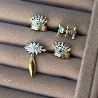 Vip 14K Zirkon Taşlı Kıkırdak Küpe