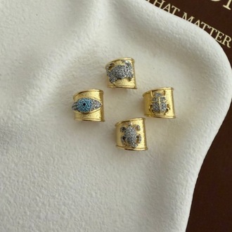 Marka Model Vip 14K Blue Eye Plaka Kıkırdak Küpe