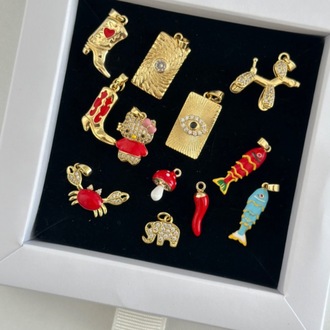 Altın Kaplama Şans Biber Charm