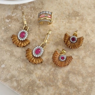 Vip 14K Pembe Taş Bronz Detay Küpe