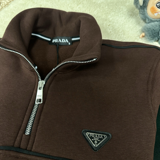 PRADA YARIM FERMUAR