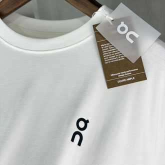 On Cloud Orjinal Etiketli T-Shirt Beyaz (Sırt Detay)