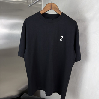 On Cloud Orjinal Etiketli T-Shirt Siyah (Sırt Detay)