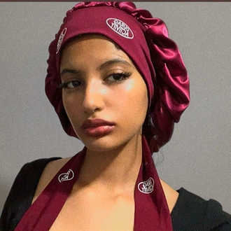 Bordo/burgandy bonnet