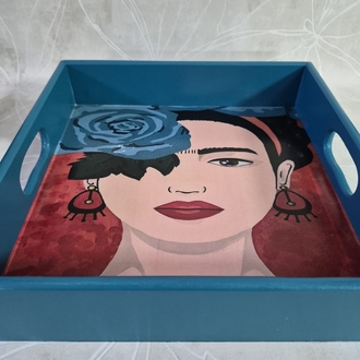 Frida Kare Tepsi 