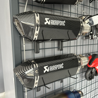 SUSTURUCULU AKRAPOVIC 37CM TOK SES