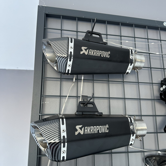 PERFORMANS EGZOZ AKRAPOVIC SUSTURUCULU
